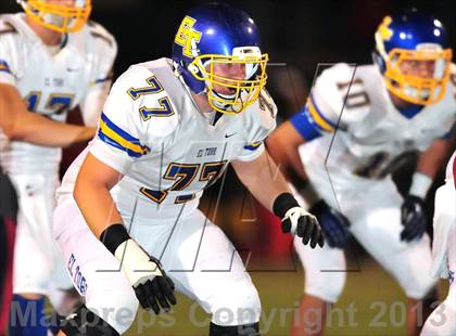 Thumbnail 1 in El Toro @ Mission Viejo photogallery.
