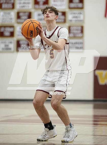 Thumbnail 3 in Greeley Central @ Windsor photogallery.