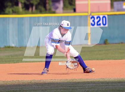 Thumbnail 2 in East Carteret @ Richlands photogallery.
