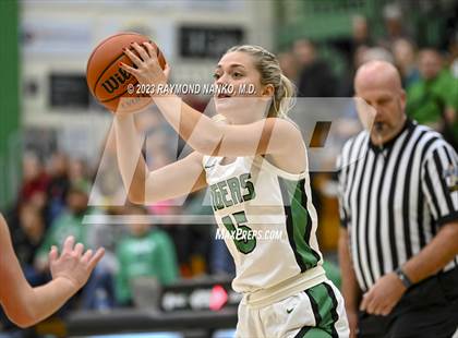 Thumbnail 2 in Wapahani @ Yorktown photogallery.