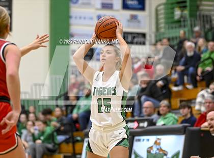 Thumbnail 3 in Wapahani @ Yorktown photogallery.