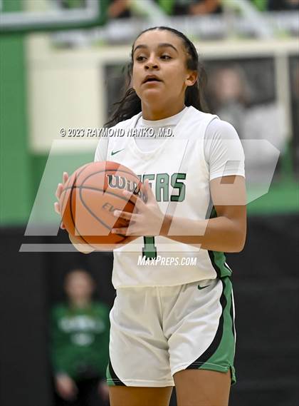 Thumbnail 1 in Wapahani @ Yorktown photogallery.