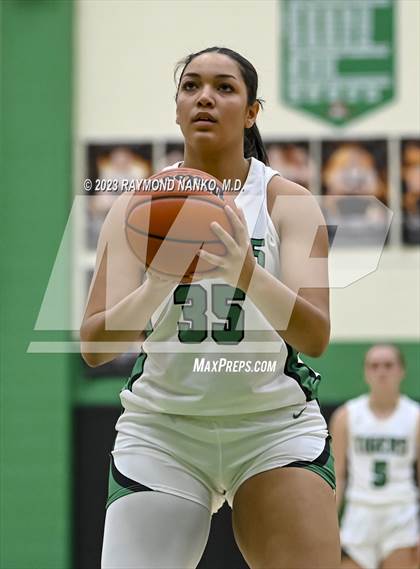 Thumbnail 3 in Wapahani @ Yorktown photogallery.