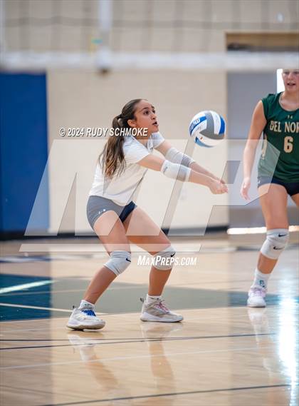 Thumbnail 1 in San Dieguito Academy @ Del Norte photogallery.