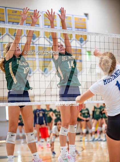 Thumbnail 3 in San Dieguito Academy @ Del Norte photogallery.