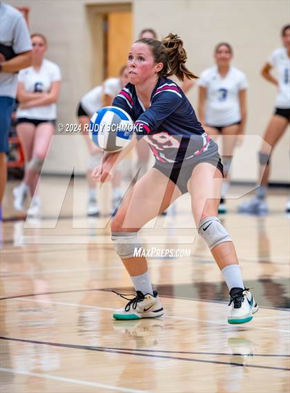 Thumbnail 1 in San Dieguito Academy @ Del Norte photogallery.