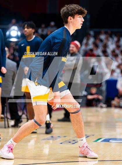 Thumbnail 1 in St. Ignatius vs. Centerville (OHSAA Division 1 Final) photogallery.