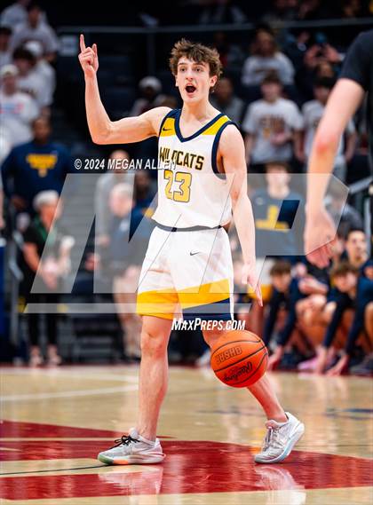 Thumbnail 2 in St. Ignatius vs. Centerville (OHSAA Division 1 Final) photogallery.