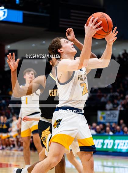 Thumbnail 1 in St. Ignatius vs. Centerville (OHSAA Division 1 Final) photogallery.