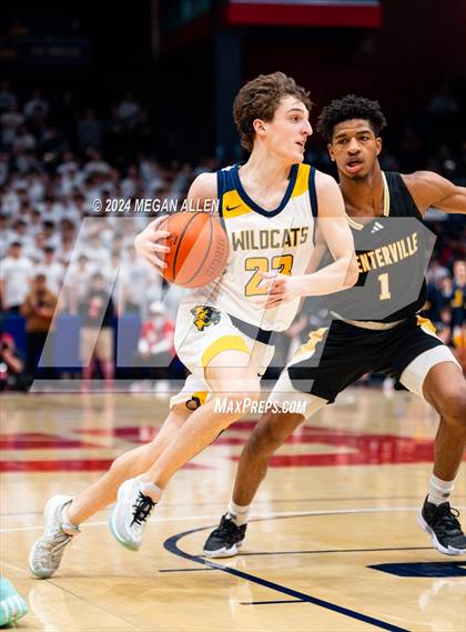 Thumbnail 2 in St. Ignatius vs. Centerville (OHSAA Division 1 Final) photogallery.