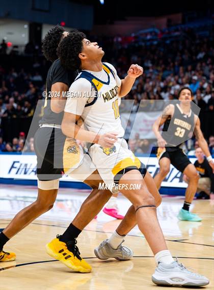 Thumbnail 2 in St. Ignatius vs. Centerville (OHSAA Division 1 Final) photogallery.