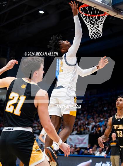 Thumbnail 1 in St. Ignatius vs. Centerville (OHSAA Division 1 Final) photogallery.