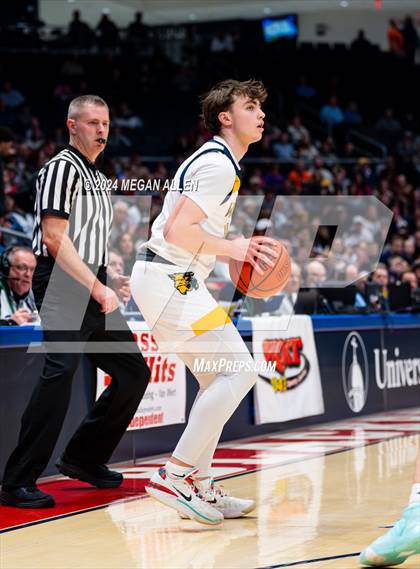 Thumbnail 3 in St. Ignatius vs. Centerville (OHSAA Division 1 Final) photogallery.
