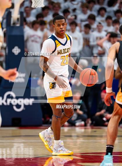 Thumbnail 2 in St. Ignatius vs. Centerville (OHSAA Division 1 Final) photogallery.