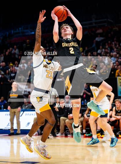 Thumbnail 1 in St. Ignatius vs. Centerville (OHSAA Division 1 Final) photogallery.