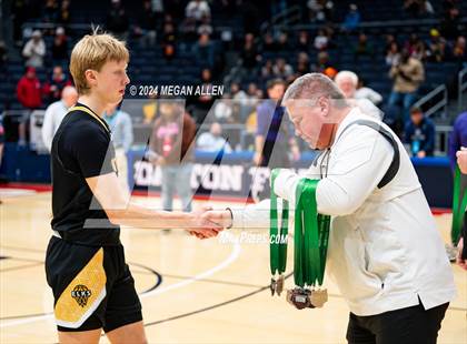 Thumbnail 3 in St. Ignatius vs. Centerville (OHSAA Division 1 Final) photogallery.