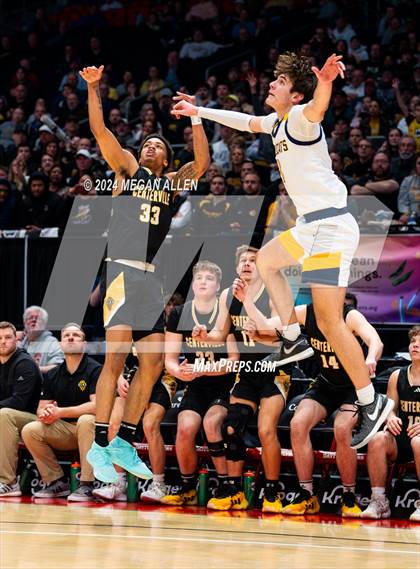 Thumbnail 2 in St. Ignatius vs. Centerville (OHSAA Division 1 Final) photogallery.