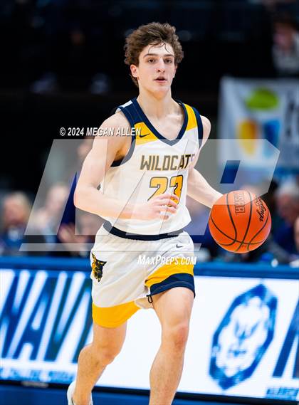 Thumbnail 1 in St. Ignatius vs. Centerville (OHSAA Division 1 Final) photogallery.