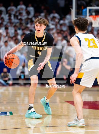 Thumbnail 2 in St. Ignatius vs. Centerville (OHSAA Division 1 Final) photogallery.