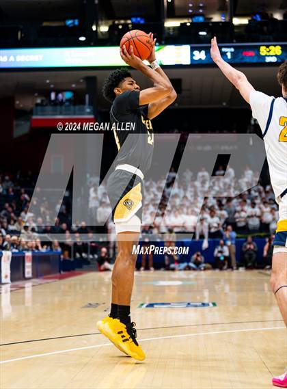 Thumbnail 3 in St. Ignatius vs. Centerville (OHSAA Division 1 Final) photogallery.