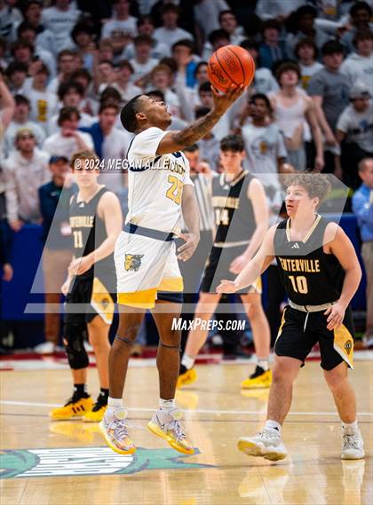 Thumbnail 1 in St. Ignatius vs. Centerville (OHSAA Division 1 Final) photogallery.