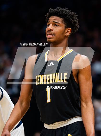 Thumbnail 1 in St. Ignatius vs. Centerville (OHSAA Division 1 Final) photogallery.