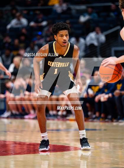 Thumbnail 3 in St. Ignatius vs. Centerville (OHSAA Division 1 Final) photogallery.
