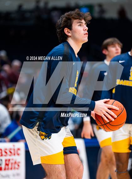 Thumbnail 1 in St. Ignatius vs. Centerville (OHSAA Division 1 Final) photogallery.