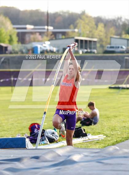 Thumbnail 3 in Danville @ Shamokin Area (boys events) photogallery.