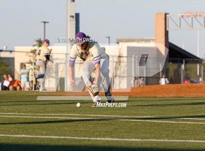 Thumbnail 3 in Denton @ Aledo (UIL 5A Region1 Bi-District Playoff) photogallery.