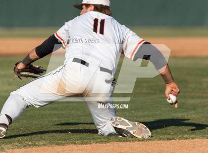 Thumbnail 2 in Denton @ Aledo (UIL 5A Region1 Bi-District Playoff) photogallery.
