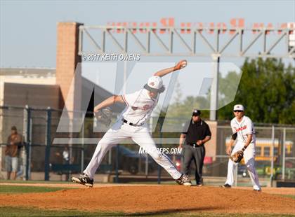 Thumbnail 3 in Denton @ Aledo (UIL 5A Region1 Bi-District Playoff) photogallery.