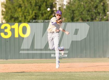 Thumbnail 2 in Denton @ Aledo (UIL 5A Region1 Bi-District Playoff) photogallery.
