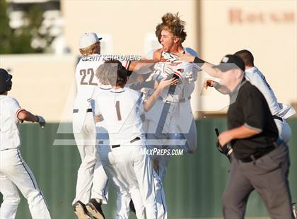 Thumbnail 2 in Denton @ Aledo (UIL 5A Region1 Bi-District Playoff) photogallery.