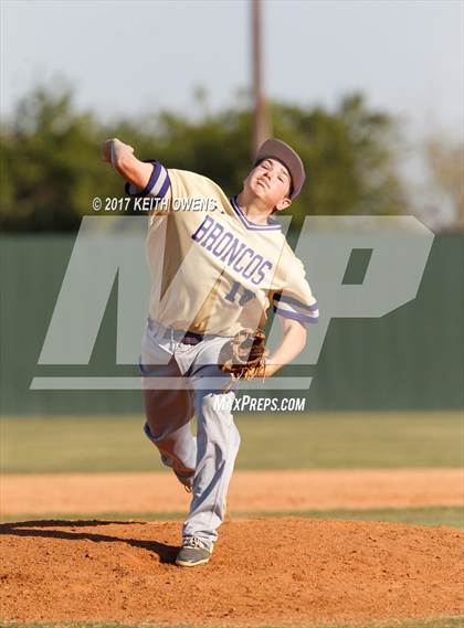 Thumbnail 2 in Denton @ Aledo (UIL 5A Region1 Bi-District Playoff) photogallery.