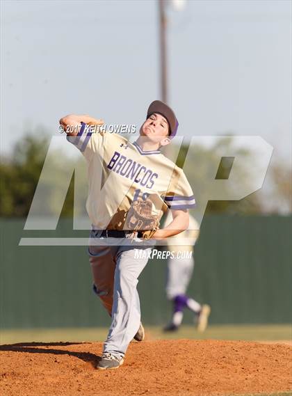Thumbnail 1 in Denton @ Aledo (UIL 5A Region1 Bi-District Playoff) photogallery.