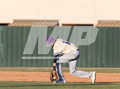 Thumbnail 3 in Denton @ Aledo (UIL 5A Region1 Bi-District Playoff) photogallery.