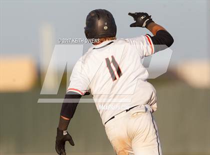 Thumbnail 2 in Denton @ Aledo (UIL 5A Region1 Bi-District Playoff) photogallery.