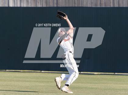 Thumbnail 2 in Denton @ Aledo (UIL 5A Region1 Bi-District Playoff) photogallery.