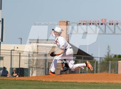 Thumbnail 3 in Denton @ Aledo (UIL 5A Region1 Bi-District Playoff) photogallery.