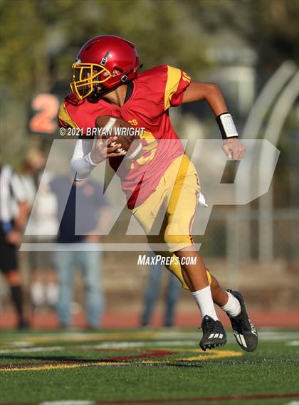 Thumbnail 1 in El Dorado @ Esperanza photogallery.