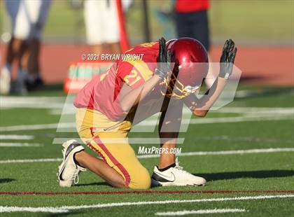 Thumbnail 1 in El Dorado @ Esperanza photogallery.
