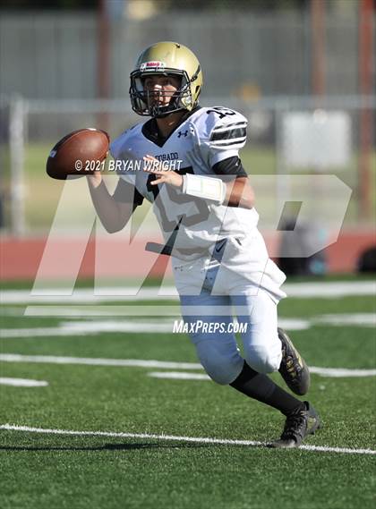 Thumbnail 3 in El Dorado @ Esperanza photogallery.