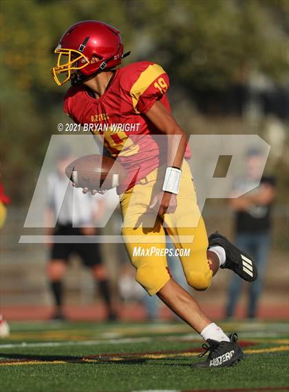 Thumbnail 2 in El Dorado @ Esperanza photogallery.
