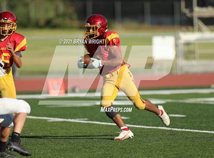 Thumbnail 2 in El Dorado @ Esperanza photogallery.