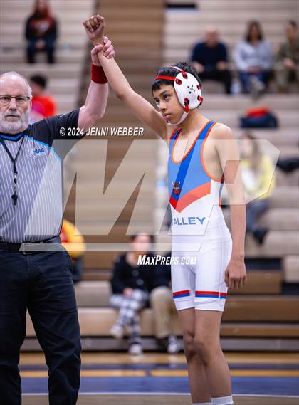 Thumbnail 2 in Valley vs Chaparral photogallery.