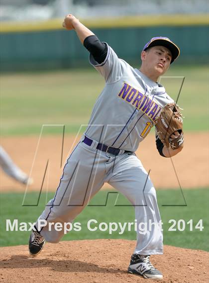 Thumbnail 1 in Norwalk vs Narbonne (St. Paul Tournament) photogallery.