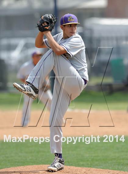 Thumbnail 3 in Norwalk vs Narbonne (St. Paul Tournament) photogallery.