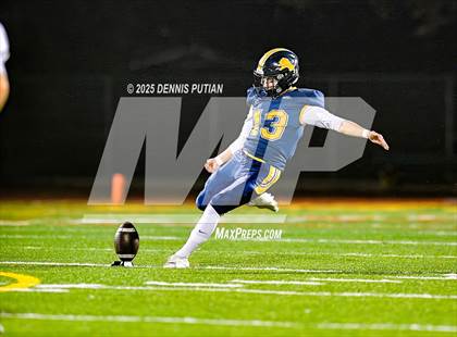 Thumbnail 2 in Gridley @ Lincoln (CIF NorCal Regional Division 6-AA Final) photogallery.