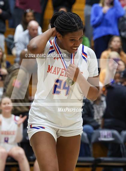 Thumbnail 1 in Marvin Ridge vs. Porter Ridge (Southern Carolina 4A Tournament Final) photogallery.